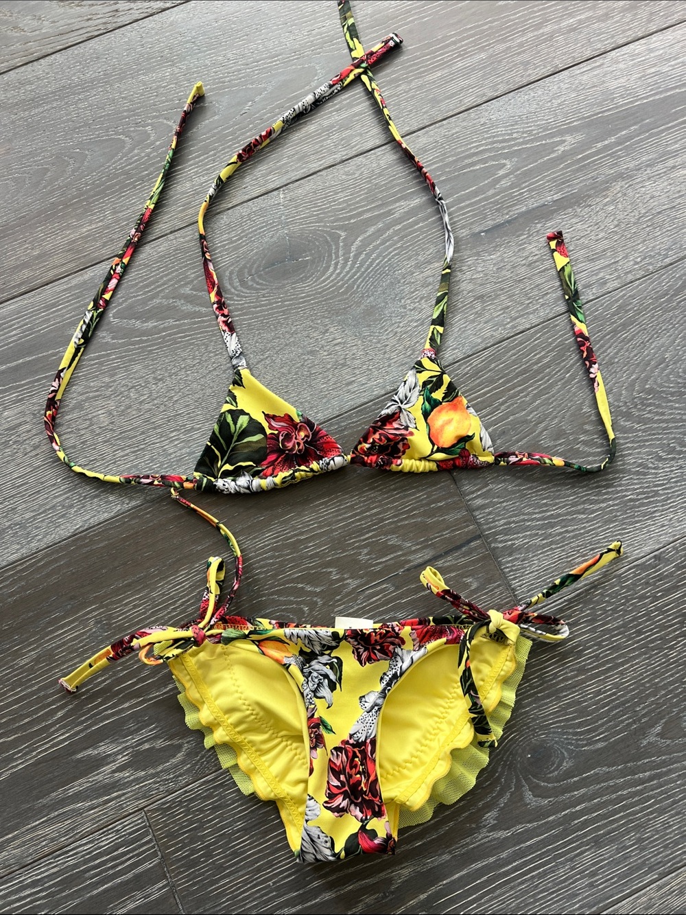 Agua Bendita bikini